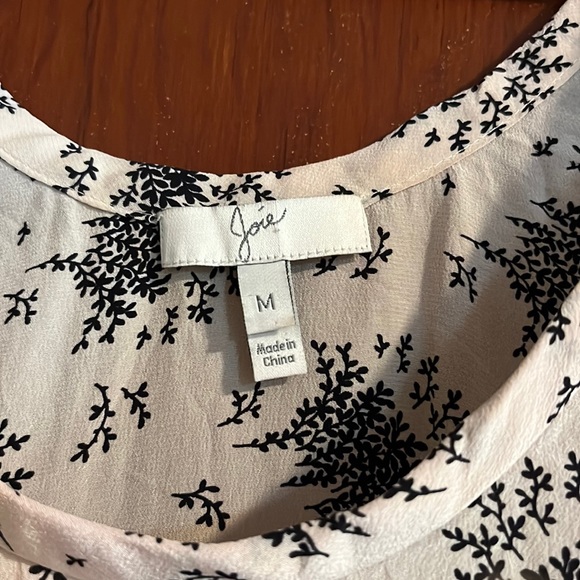 Joie cream silk shell with black floral pattern - Picture 3 of 5
